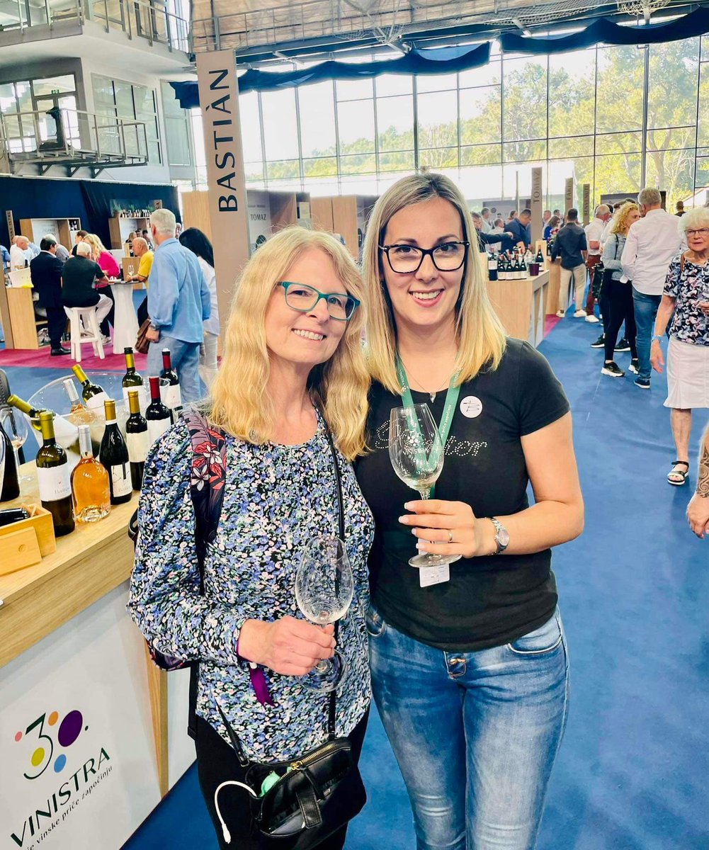 Thrilled to share this lovely photo of two @CircleofWine members @travelwinechick and @DijanaGrgic meeting up for the first time and tasting together at Vinistra in Porec, Croatia.