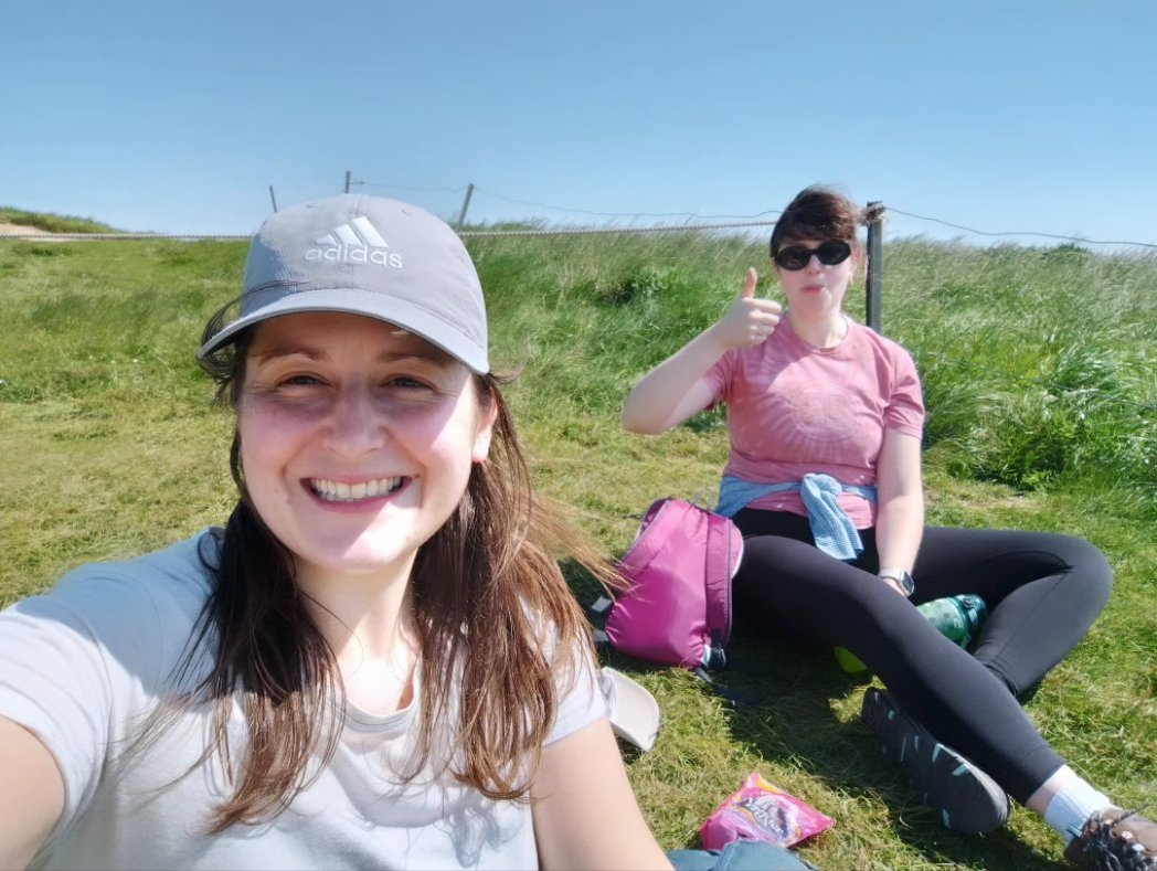 A splendid sunny adventure down to the Sussex coast yesterday with @EmilyKyte, walking from Seaford to Eastbourne along the Seven Sisters Cliffs - followed by Fish & Chips of course 🐟🍟