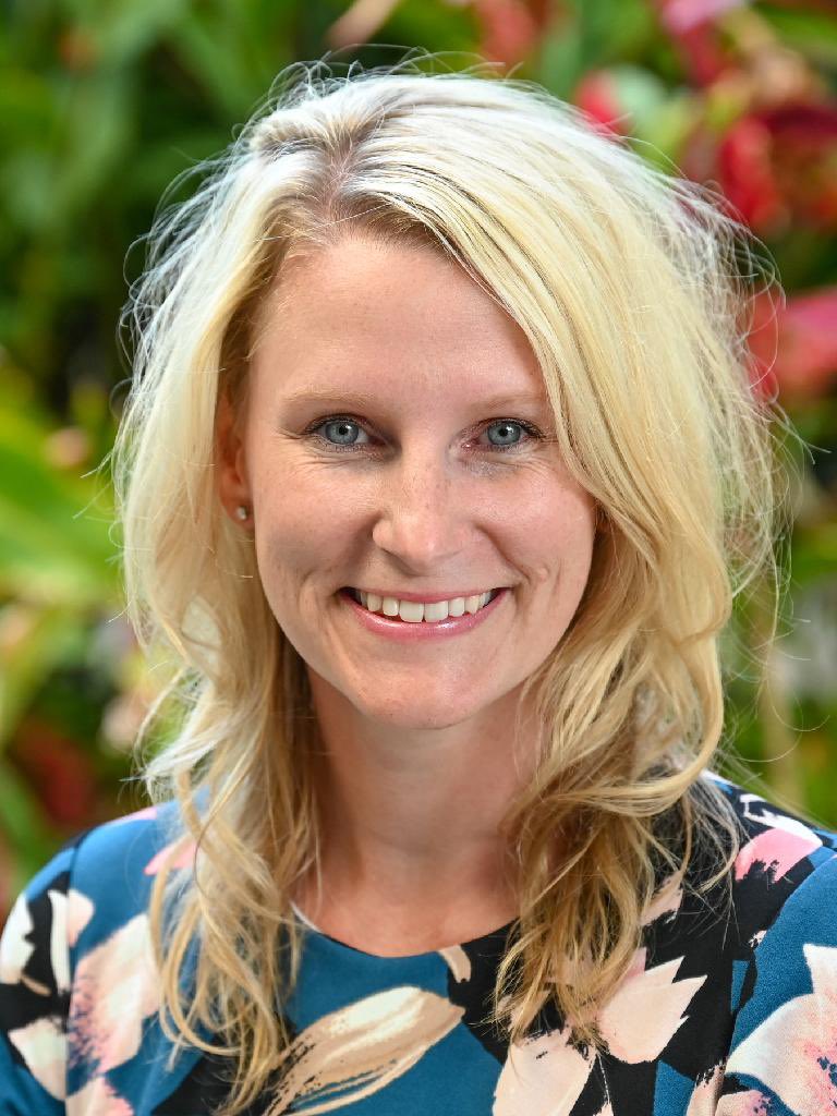 DukeHOD13's tweet image. Meet our mentors Part II!
⭐️Kayla Black- @KaylaHolz PT, DPT, CCS, EdD
⭐️Board Certified in CardioPulmonary PT
⭐️Assistant Professor &amp;amp; DPT Director of Student Affairs at Hawai’i Pacific University
⭐️APTA Arizona Government Affairs Chair
⭐️2022 APTA Emerging Leader Award #dudpthod
