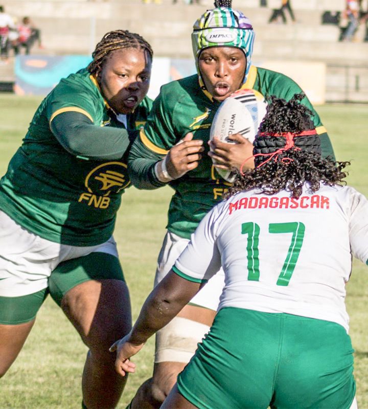 Double win for South African rugby! 🇿🇦 Springbok Women win 46-17 against Madagascar, defending their African Rugby Cup title and qualifying for #RWC2025. Outstanding performances by Dumke, Cilliers, and Mdletshe! #gsportAfrica gsport.co.za/springbok-wome…