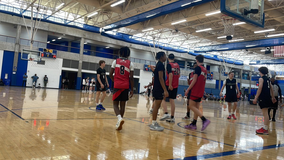 @Madcitymambas 2027 National taking on @NorthstarTitans 15U Terhaar #PHBATL