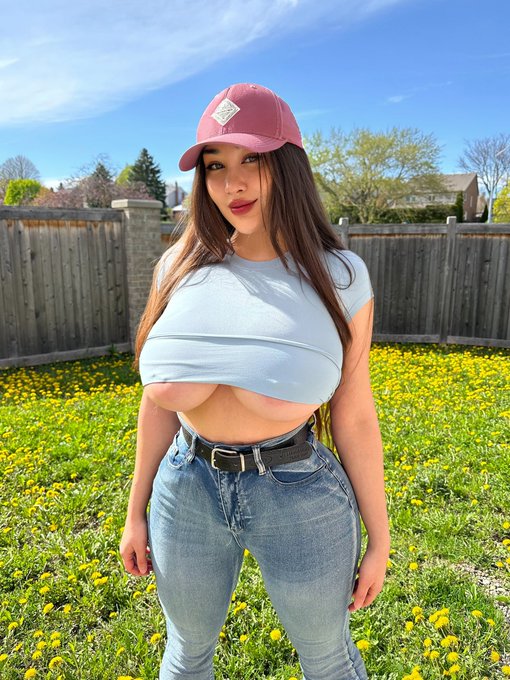 Sunny😎 https://t.co/LM7bVtxjxY