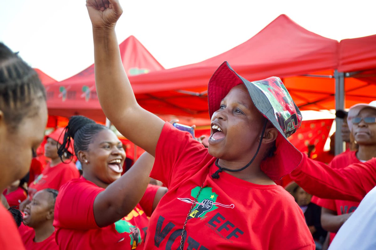 🚨Earlier Today🚨 The Community of Bronkhorstspruit received the Commissar with love and smiles. The EFF is aiming for a decisive victory on the 29th of May 2024.