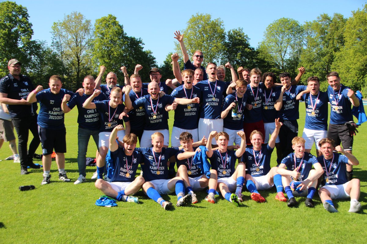 ONB pakt de titel!

Jaaa ONB is kampioen! Met een 1-0 overwinning werd het kampioenschap behaald door dit geweldige team!
Gefeliciteerd mannen!

Een uitgebreid verslag en video compilatie volgt later.