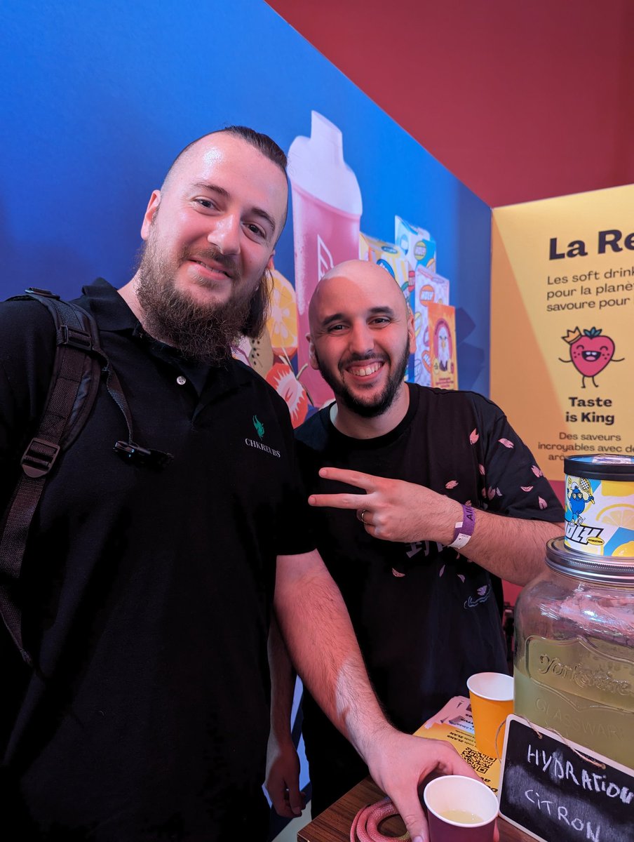 Chkreubs's tweet image. Incroyable cette Zlan !! #ZLAN #Zerator Et merci @Jirayalecochon pour la photo !