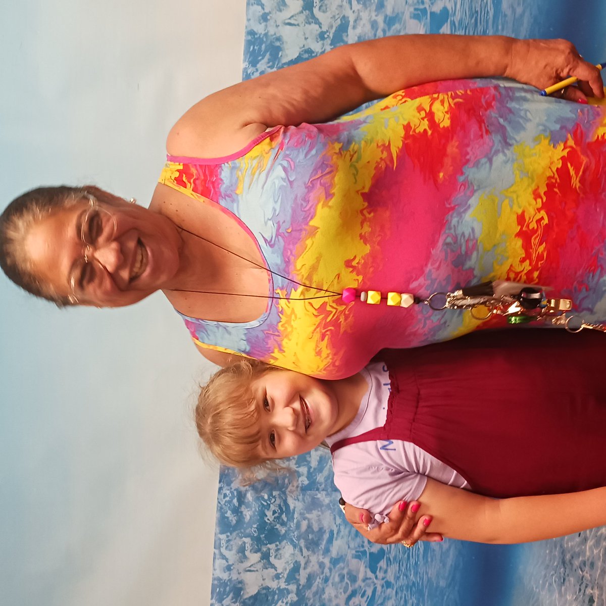 Lisa Warren tweet media