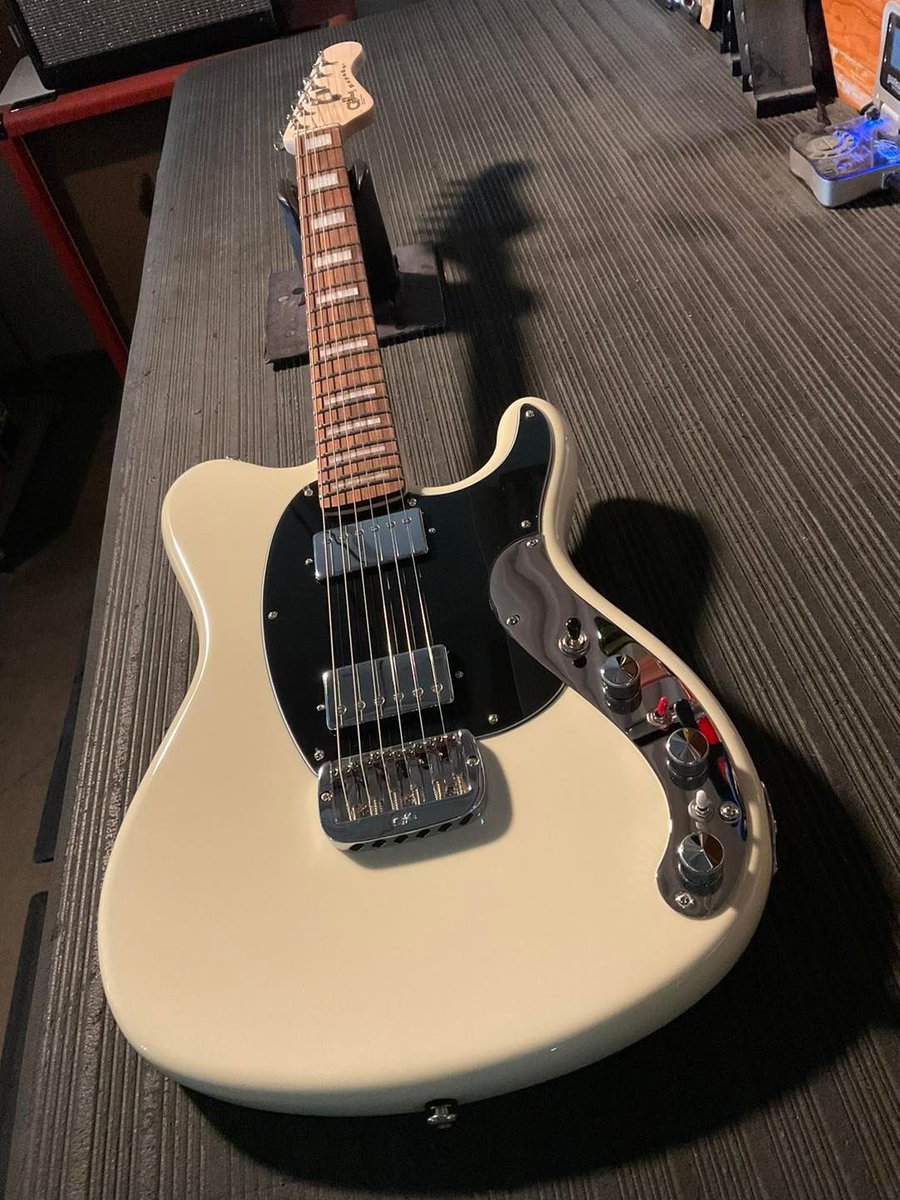 CLF Research Espada HH Active in Vintage White over alder. Built for G&L Premier Dealer @SweetwaterSound. #glguitars #sweetwater