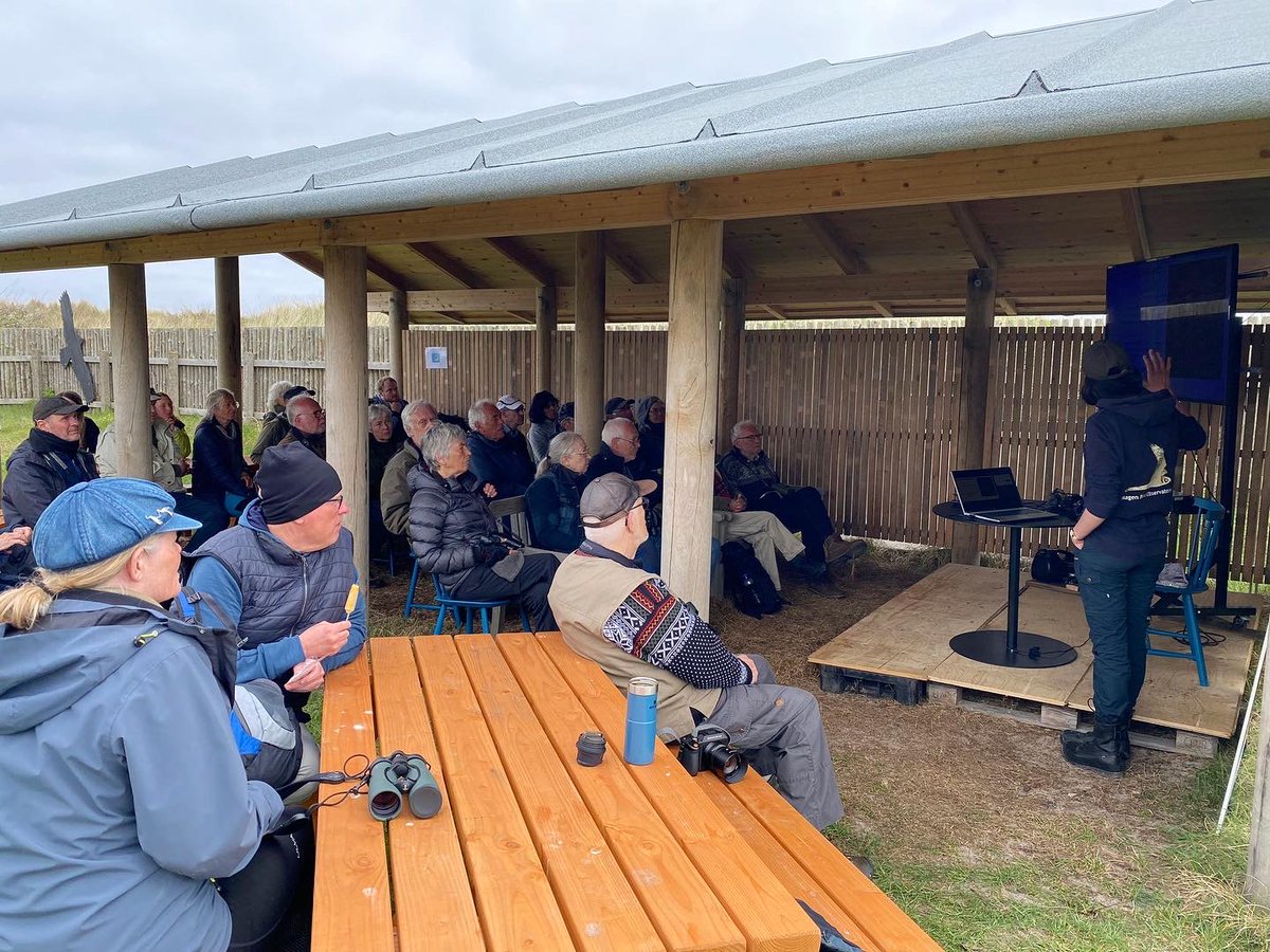 skagenbirdobs's tweet photo. Fuglefestival 2024! 🎊
The Bird Festival 2024 in Skagen just ended and we look back on some amazing days! 
Thanks to everyone for the nice lectures, conversations and birds - thanks vor visiting!! 🤗🦅 https://t.co/PMpPHNXKxk