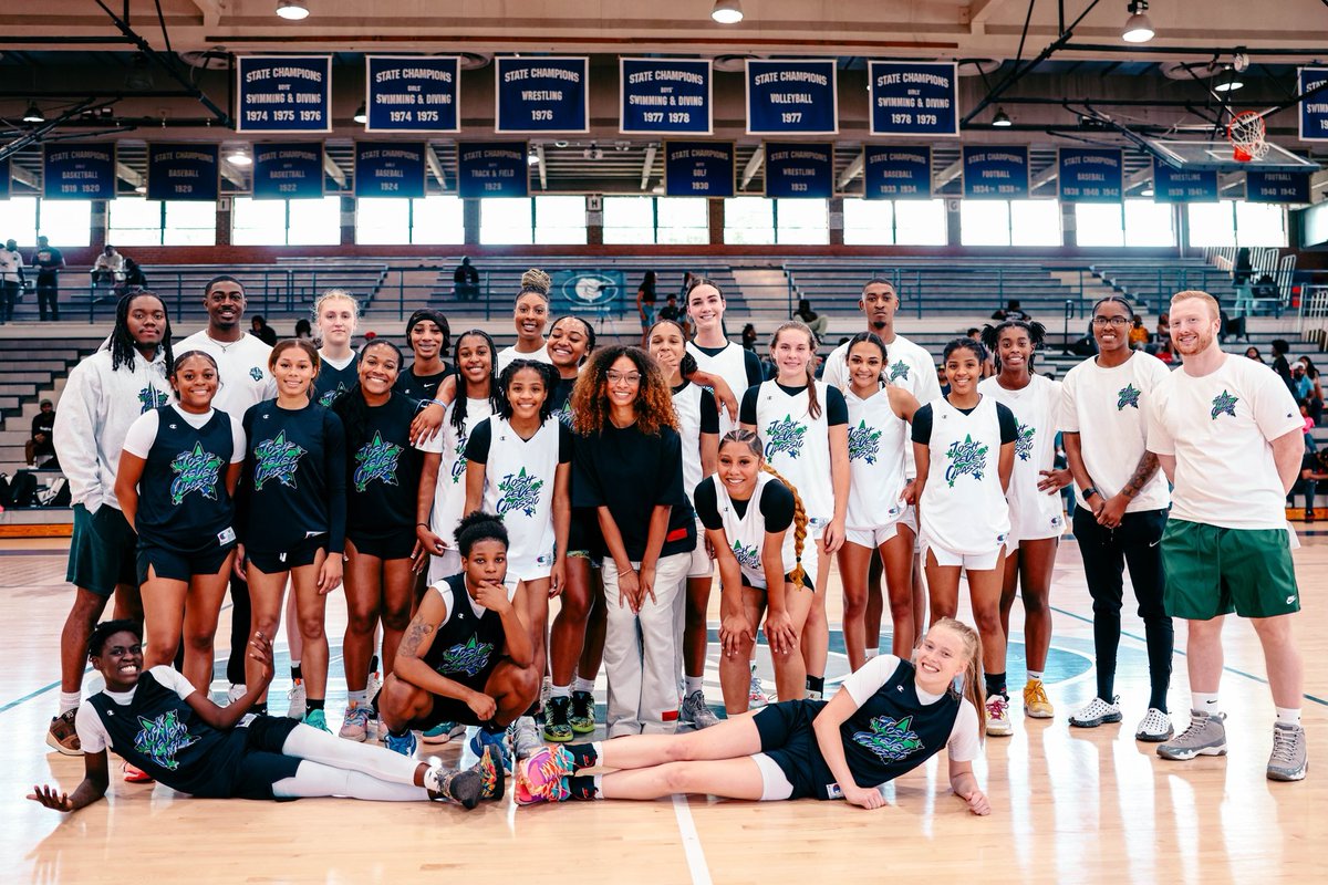 Our Women’s Game came down to the wire with Team Akela getting a 75-73 W over Team Gill! 

Ohio State Commit Seini Henry (<a href="/SeiniHenry/">Seini Henry</a>) stole the show with an incredible 29 Point, 10 rebound performance! 

Full box score below: