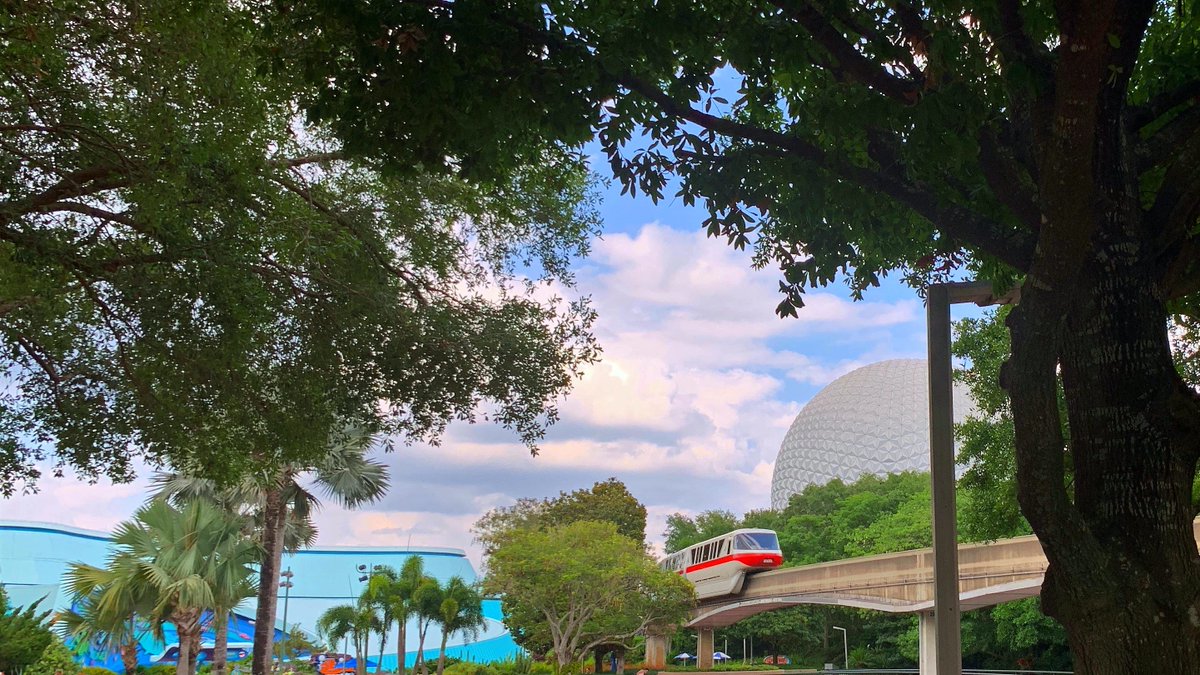 Have a spectacular #SpaceshipEarthSunday everyone!