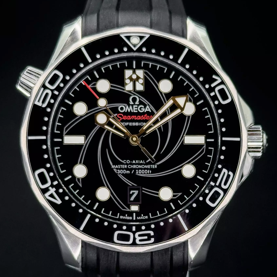 Omega Seamaster Diver 300M James Bond 50th Anniversary Limited Edition Full Set 210.22.42.20.01.004

For sale by @savageluxurywatches

$9,995

#omega #watches #valueyourwatch #watchmarketplace #luxury #luxurylife #entrereneur #luxurywatch #luxurywatches #luxurydesign