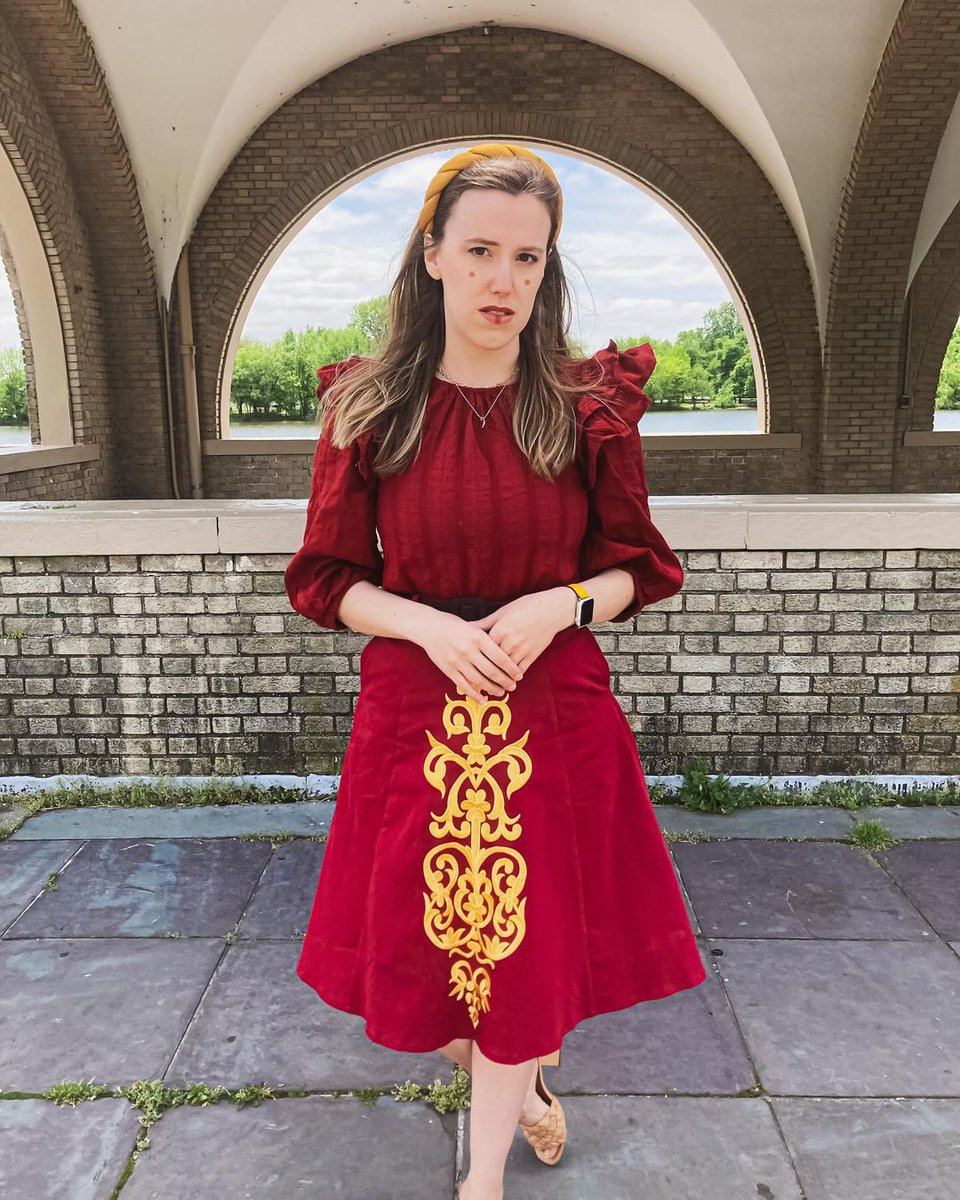 A #PadméAmidala look a day keeps the Trade Federation away 👑❤️ Shop styles like this skirt for 30% off TODAY ONLY → bit.ly/44CvUbU 📸 nerfherderknits #HUCommunity