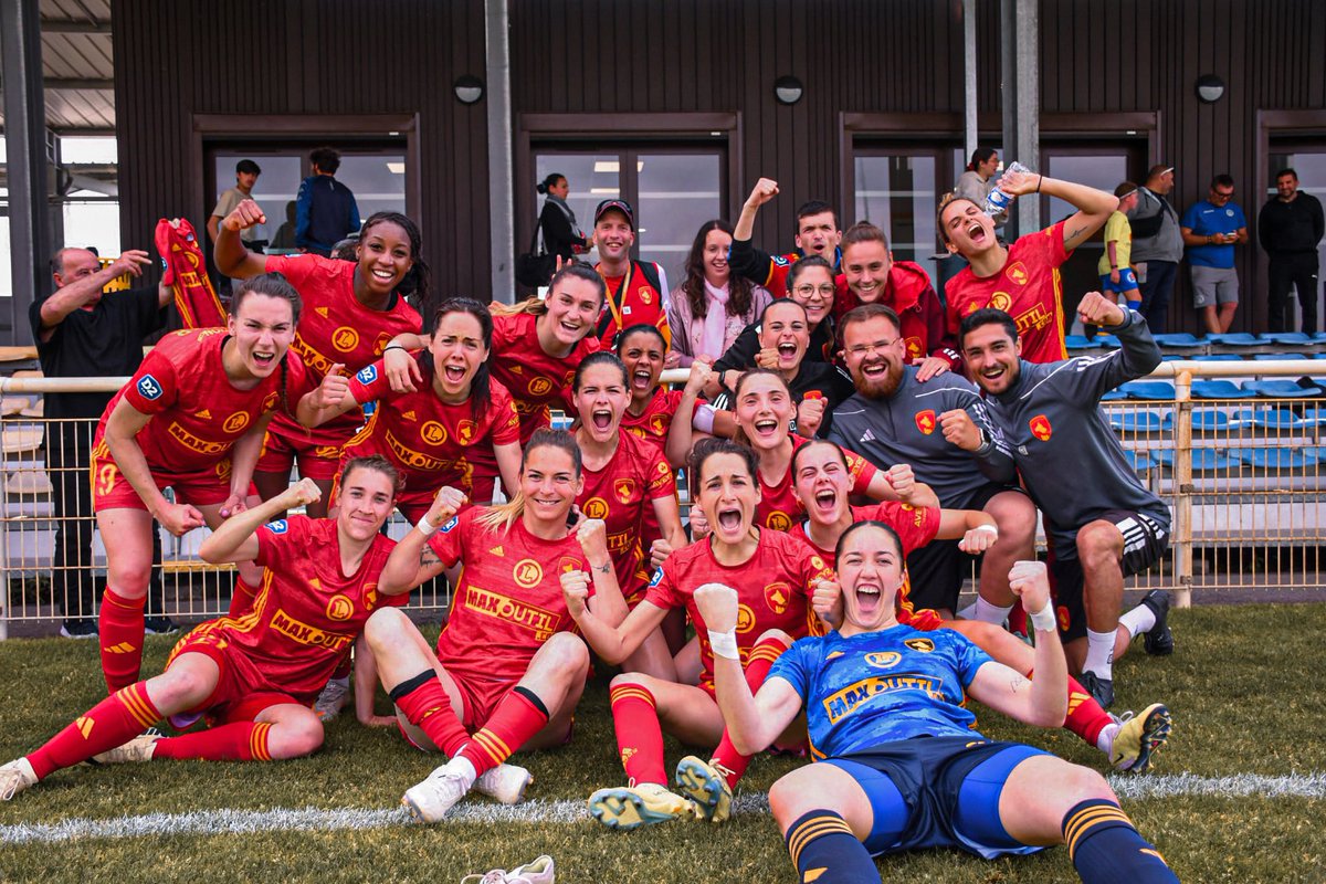 La force de ce 𝗴𝗿𝗼𝘂𝗽𝗲 😍 

Superbe performance collective qui vient 𝗰𝗼𝗻𝗳𝗶𝗿𝗺𝗲𝗿 𝗹𝗲 𝗺𝗮𝗶𝗻𝘁𝗶𝗲𝗻 à 2 journées de la fin !🔥 

𝗠𝗲𝗿𝗰𝗶 aux supporters présents 🤝

📸 <a href="/Damiengrndt/">Damien</a> 

𝗘𝗻𝘀𝗲𝗺𝗯𝗹𝗲, 𝗰'𝗲𝘀𝘁 𝘁𝗼𝘂𝘁 ❤️💛