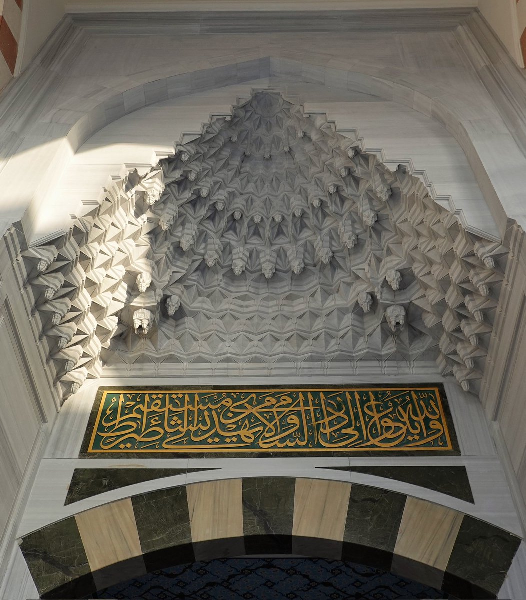 Mukarnas... Büyük Çamlıca Camii...