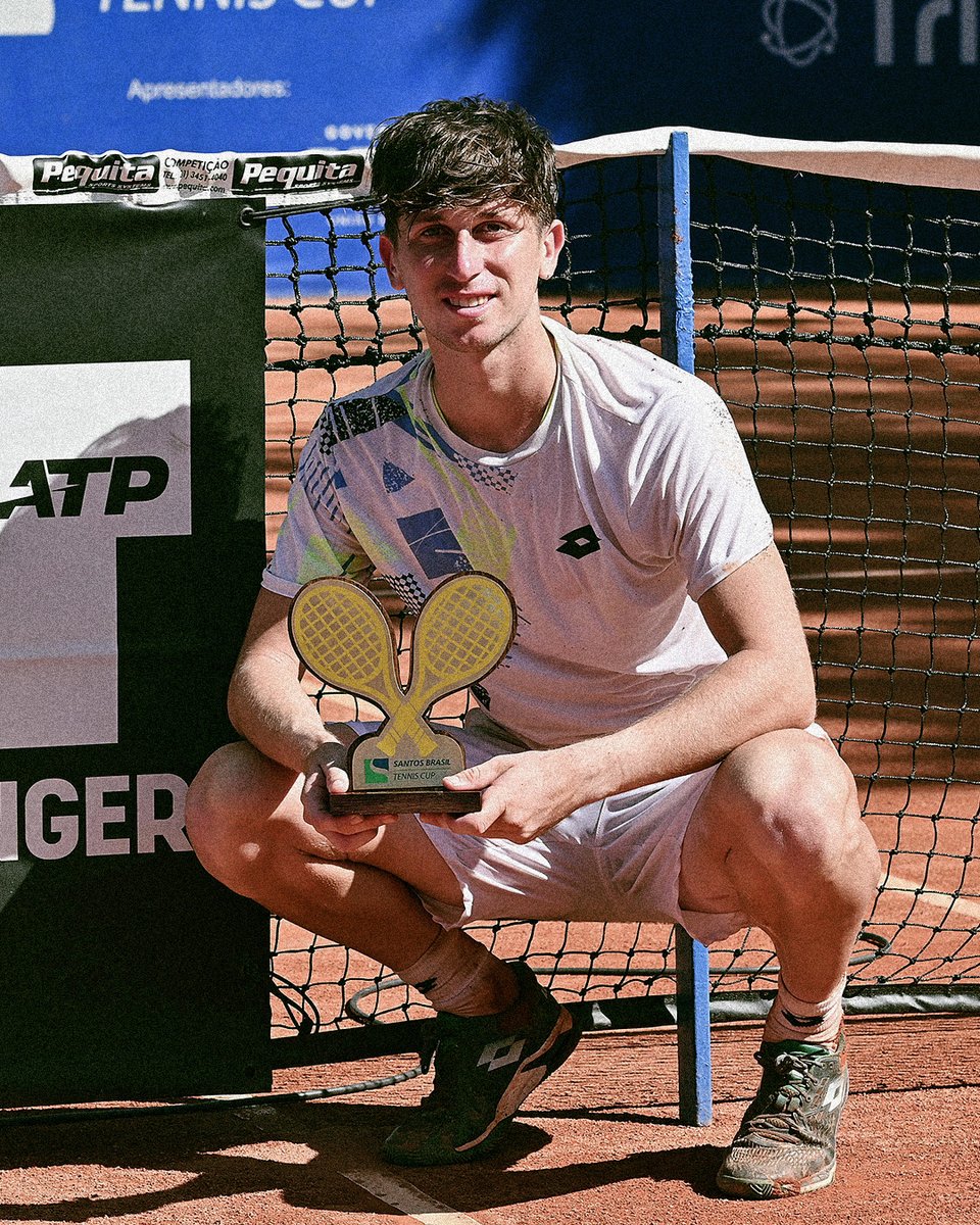 From qualifier to champion 🤩

<a href="/AlejoLingua2/">AlejoLingua</a> wins his maiden Challenger title after defeating Habib 4-6, 6-4, 6-3 in Santos!

#ATPChallenger | <a href="/AATenis/">Asociación Argentina de Tenis</a>