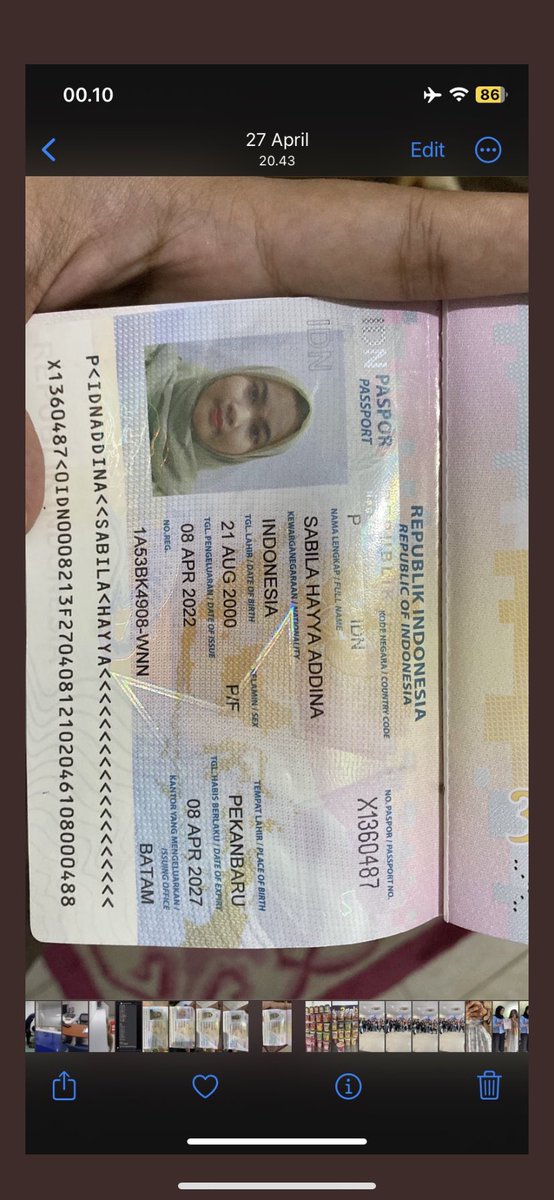 Lenjehssi29's tweet photo. Mau bilang ke semua orang , kalau ni perempuan penipu parahhhhh 🫵🫵🫵🫵 SABILA HAYYA ADDINA ,dia orang batam katanya ,pls hati hati ya sebenarnya udh lama sih ini kasusnya cuma baru up aja tiba tiba keinget nih orang 🥴🥴🥴 https://t.co/b7f2MT3PTP