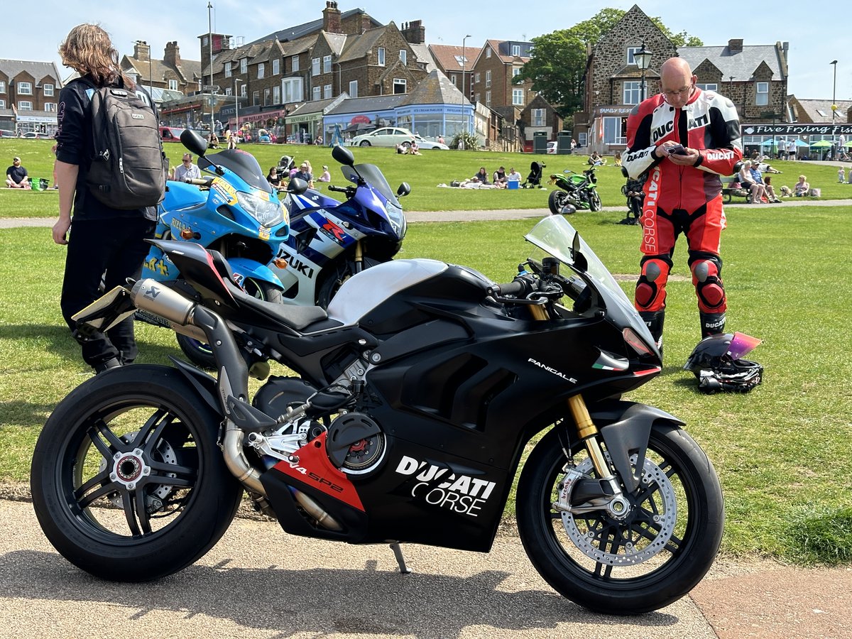 WANT! V4 SP2 filth at Hunstanton today. That and a Gold Wing and my GS would be a pretty sweet 3 bike garage.