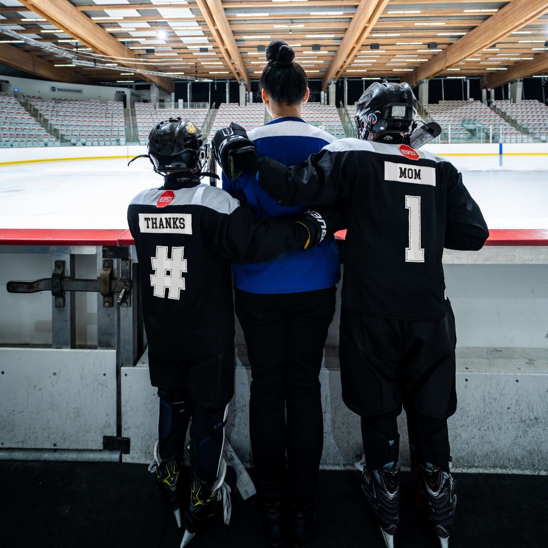 Happy Mother's Day to all of the moms out there!

From dropping the kids off for an early morning practice, rushing to get everyone ready for their Snow School lessons, and making sure lunches are packed for summer camps, we see you and appreciate you 💕