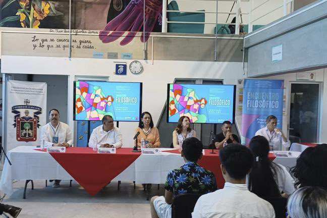 Abre el diálogo el Encuentro Filosófico Prepas UDG 2024 en la Preparatoria de Puerto Vallarta. #SomosSEMS #PrepaUDG. ➡️➡️ acortar.link/JhYIvD