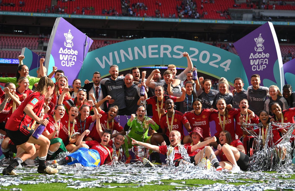 The Reds!!!! What an effort from this group today! Deserved FA Cup winners! So proud of this team! @ManUtdWomen history makers 👏🏼 thank you to our amazing fans today- you were incredible! We heard you loud and proud! Enjoy your celebrations reds 🏆🍾👹