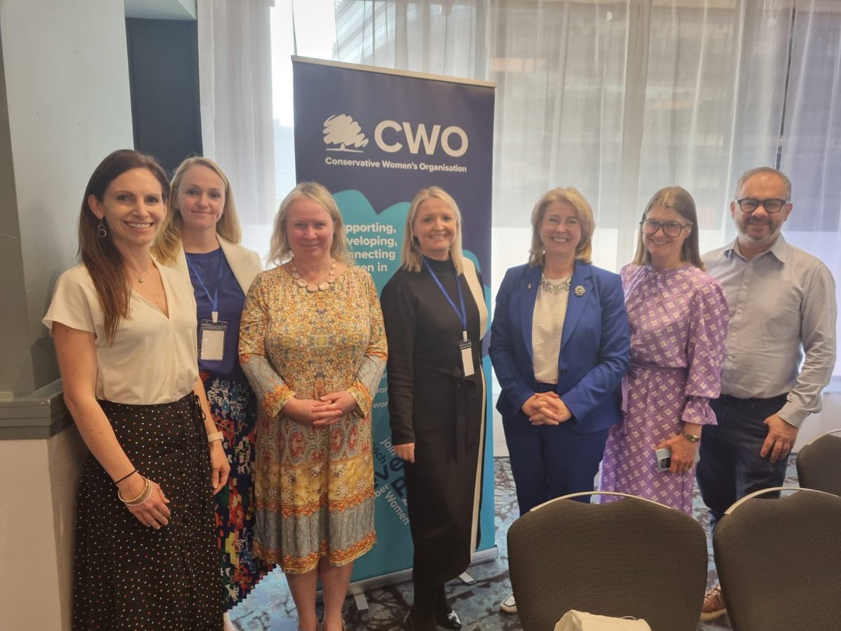 Phenomenon leadership from @pamelathall at yesterday’s s @cwowomen conference. A fantastic day and a great privilege, as always, to be one of the guest speakers. It is always lovely to meet up with so many of our fantastic women and see friends again.