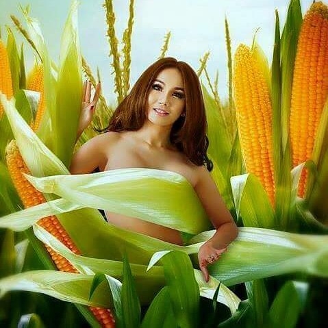 freshyelo's tweet image. #majormodels 

#powergirlmovement 

#aroundthewaygirl 

#onewomanshop 

#egyptonlinefashion