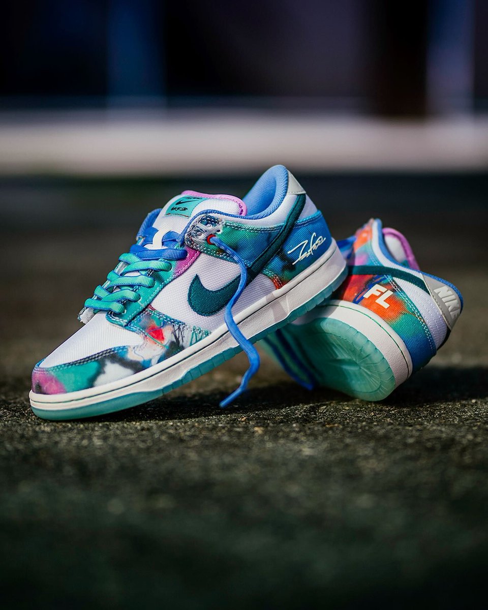 nike sb dunk low under 150