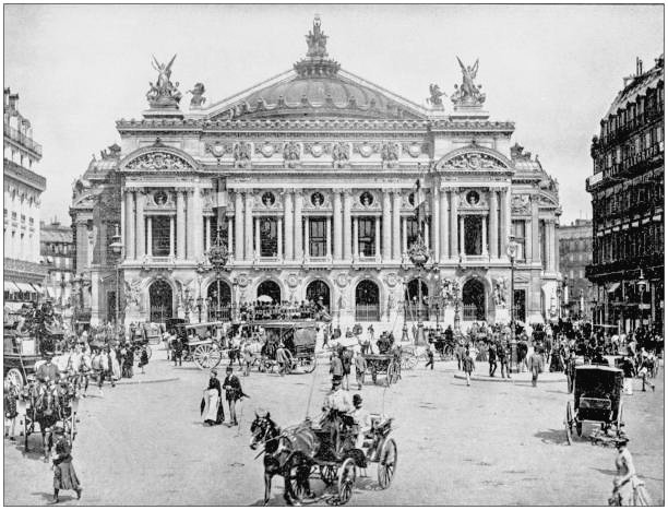 Place de l'Opéra à la Belle Époque.