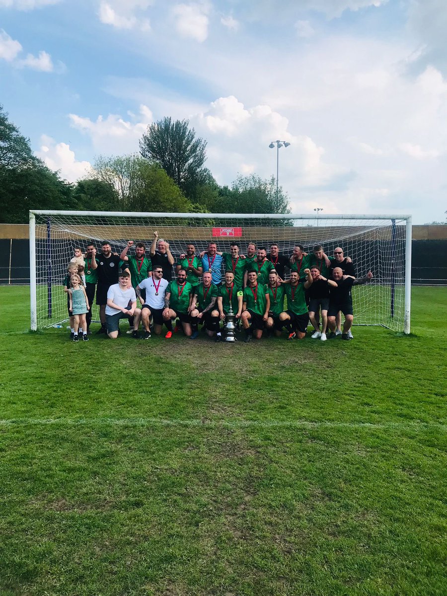 🏆 AUTONET CUP FINAL🏆

Canal Tavern Kidsgrove 4 - 2 <a href="/woodlanefc_/">Wood Lane FC</a> 

Dominated from start to finish against tough opposition!

Tavern goals scored by 
<a href="/kieronlawton20/">Kieron Lawton</a> 
<a href="/Tom_kirkham95/">Tom Kirkham</a> 
<a href="/daledono17/">Dale Donaldson</a> 
Kie Lazenby

UP THE FUCKING TAVERN!!! 🏆🟢⚫️