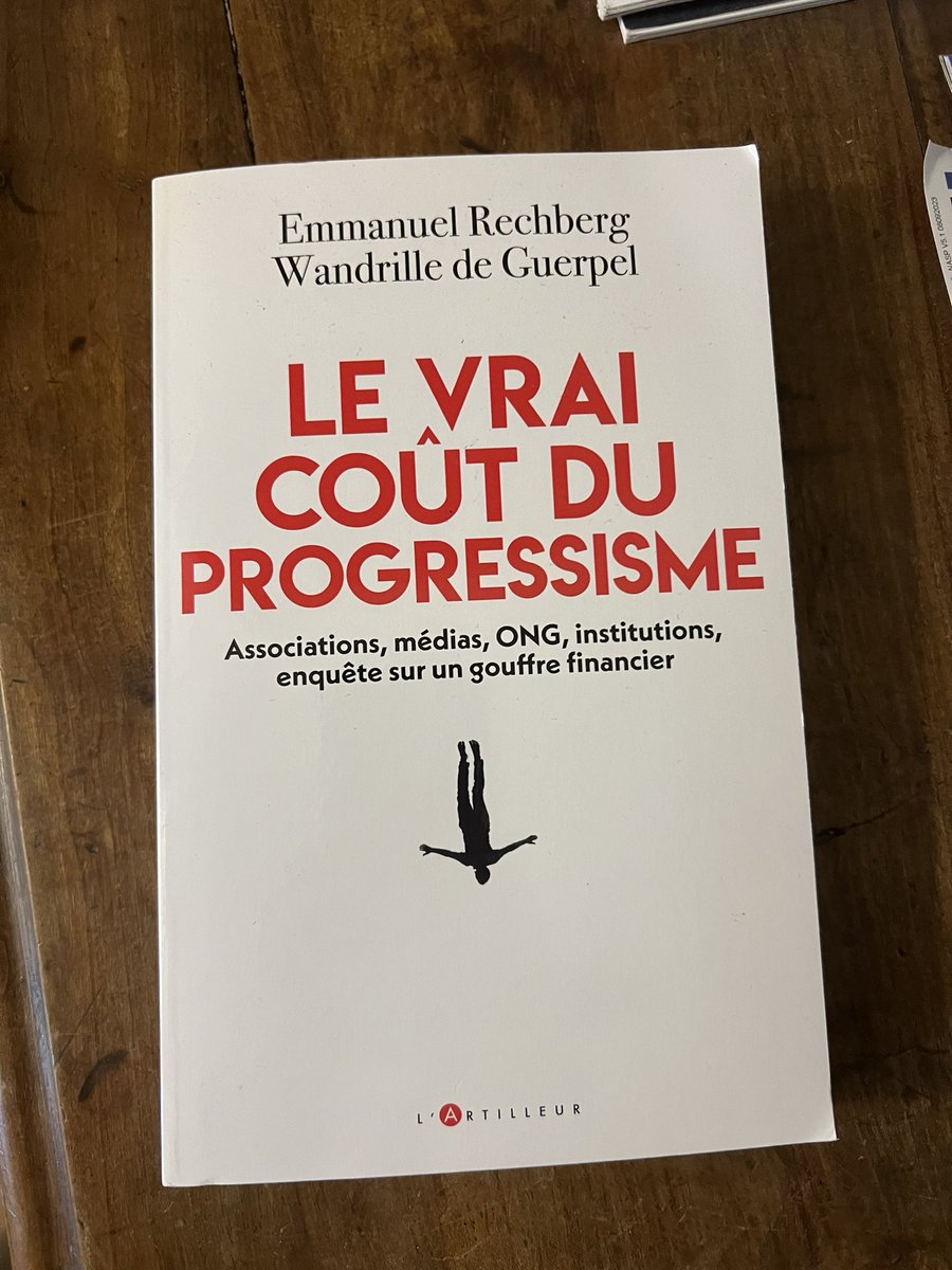 Lecture du dimanche soir avec « Le vrai coût du progressisme » par @wdeguerpel et Emmanuel Rechberg.
