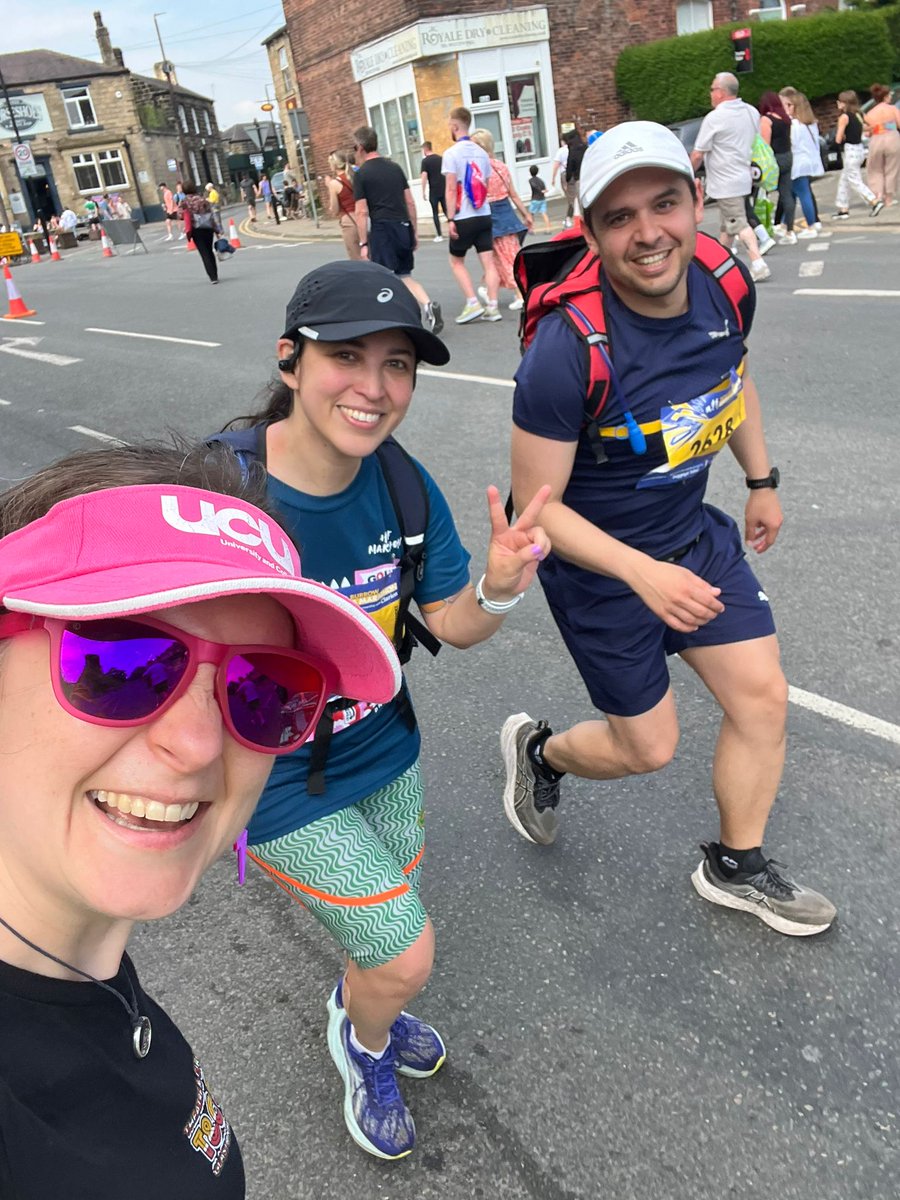 Today I ran and finished the Leeds marathon 😅🥵 First marathon ever! 😊 Thanks so much to the wonderful crowds as ever. Special shout-out to @GarzaChairez and @zenscara who kept me going until the finish line. So lucky to have you in my life.