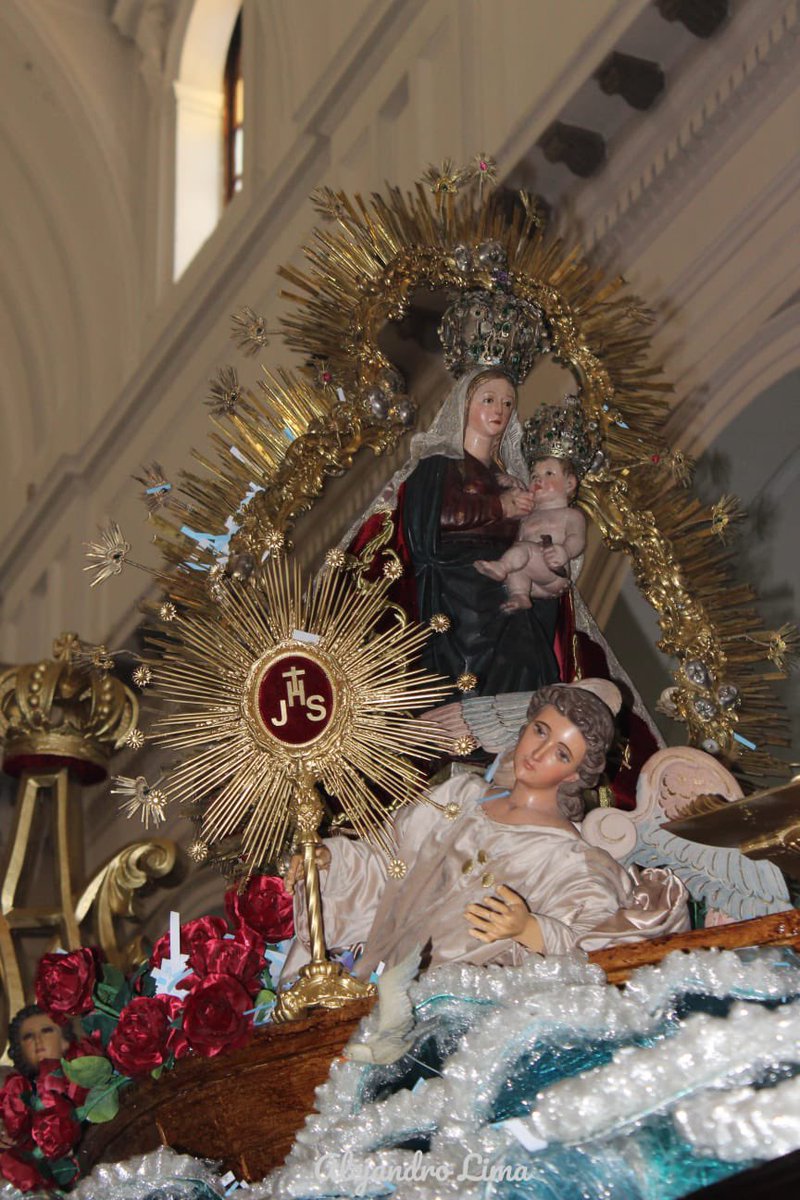 Así se vivió la entrada de la Tradicional Poética Procesión de Rogativa de Nuestra Señora del Socorro, Santa Iglesia Catedral Metropolitana. 

📸 Alejandro Lima

#RadioEstrella893fm #Pascua2024