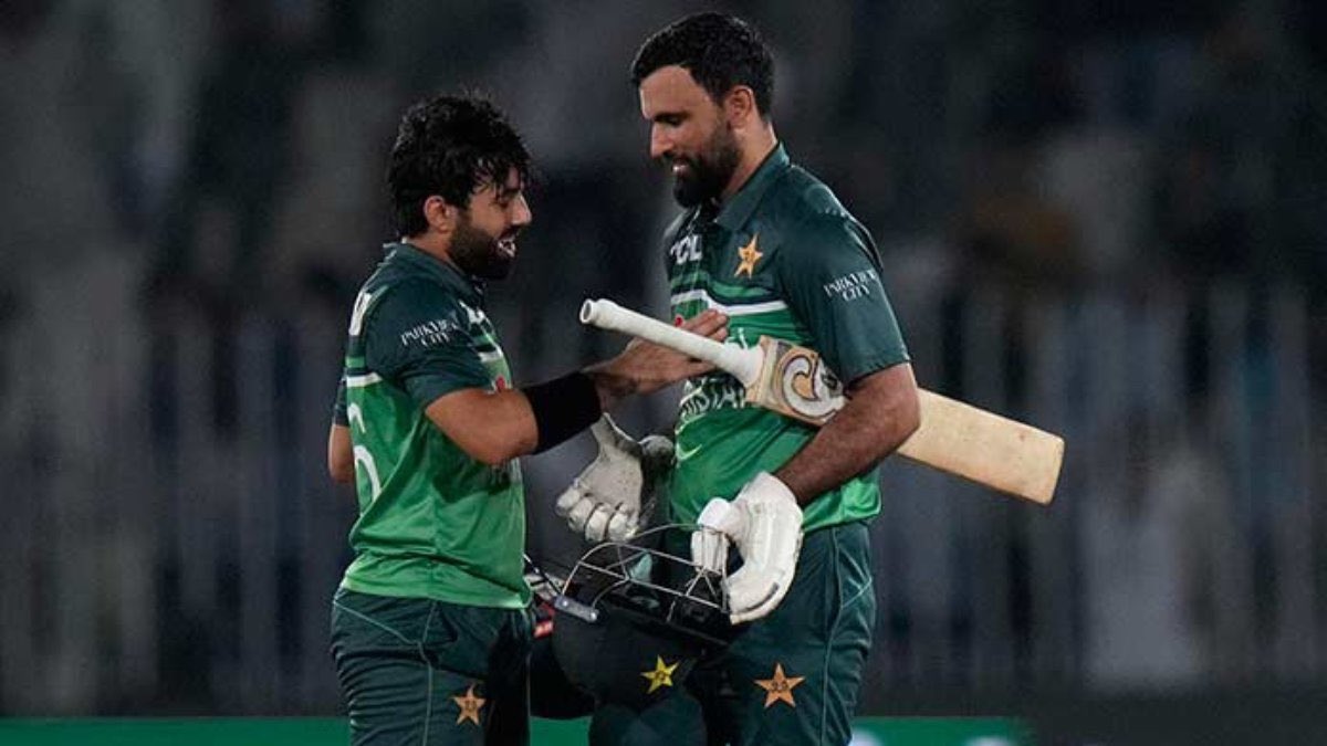 Jab Openers Na Chale toh Middle order sambhal le. Yahi Pakistan Team lack kar rahi thi. Good to see Fakhar Zaman and Rizwan in form. Well done

#PAKvsIRE