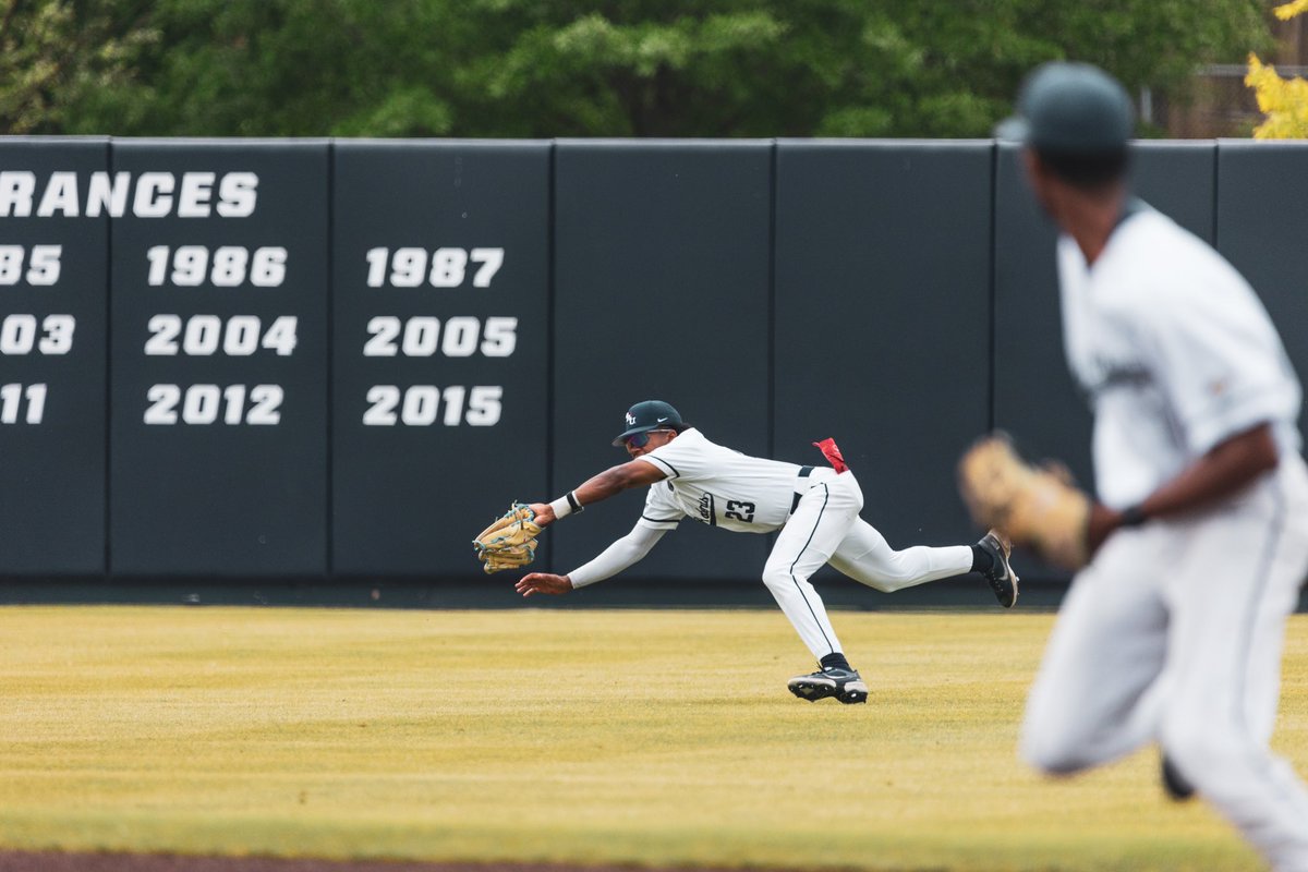 We got a guy for that! 
#ORUBase | <a href="/kylebookerr/">Kyle Booker</a>
