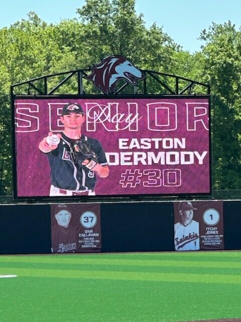 Senior weekend in Carbondale - went by in a blink.  Thanks for the memories @EastDerm01.