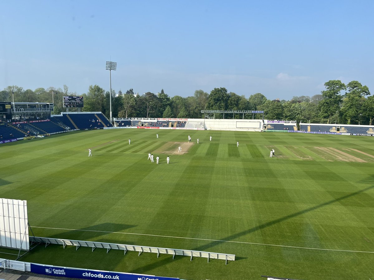 ‘An ordinary performance outplayed by the better team’ no nonsense reaction from @SussexCCC Head Coach Paul Farbrace, full interview to follow @BBCSussexSport #bbccricket