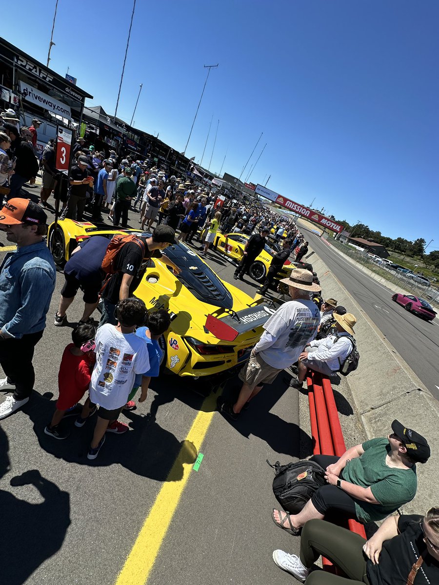 Green flag in one hour!  NBC and Peacock. #corvette #crbypmm