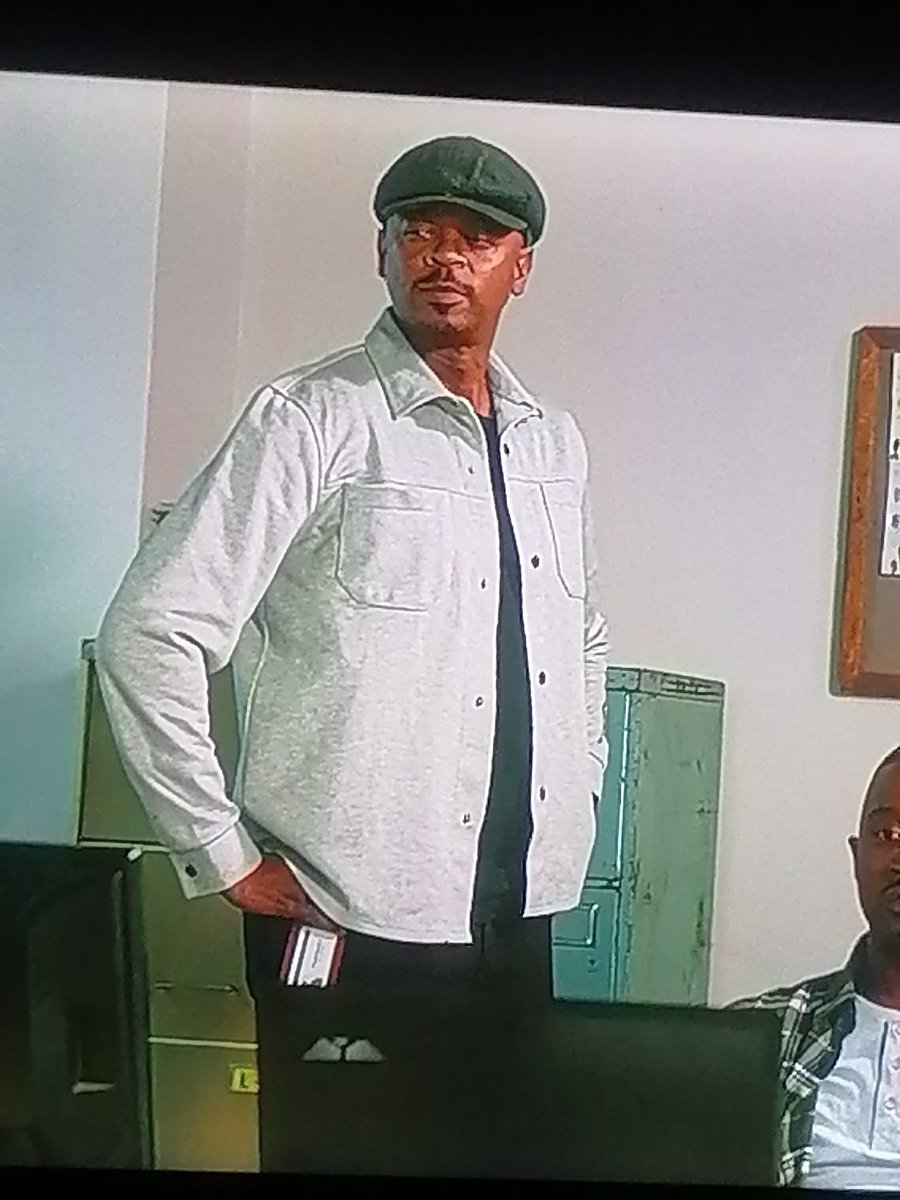 TebogoThale_98's tweet image. Ladies 😂 Your favorite Detective #Code13Mzansi