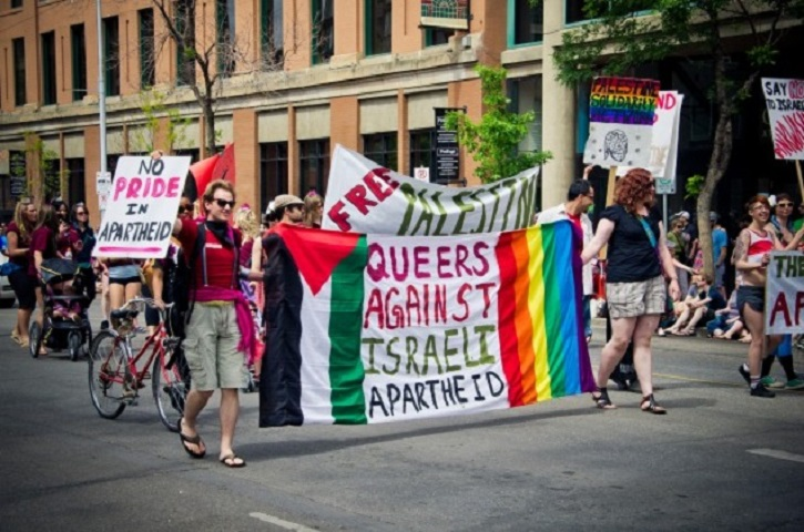 Queers for Palestine really trigger the Zionazis.
