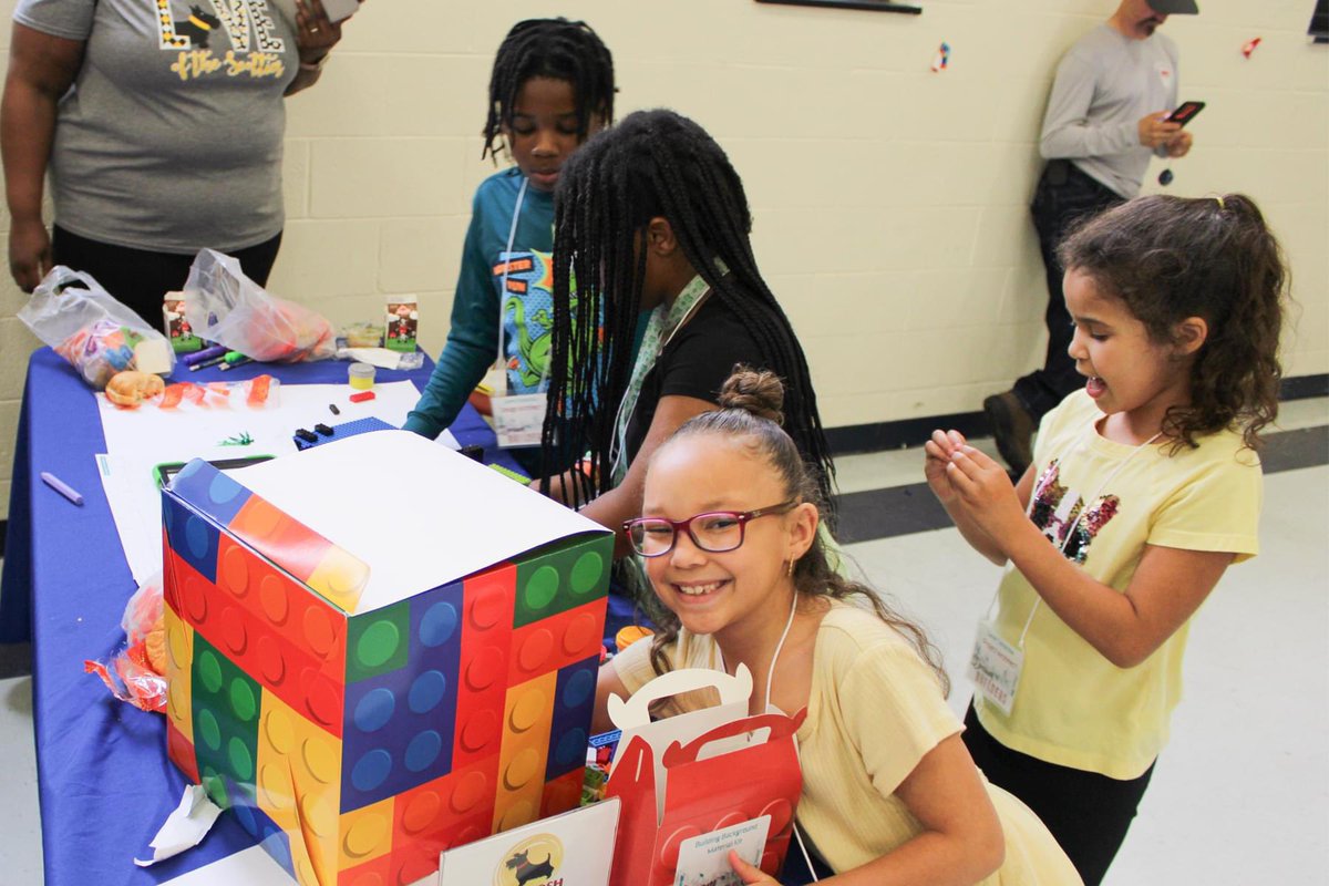 We are SO very proud of our 2nd and 3rd grade students who represented McIntosh at the STEM Challenge on Friday!! And grateful to our STEM lead Mrs. Murchison!  #McIntoshScotties #ALLIN #stemchallenge