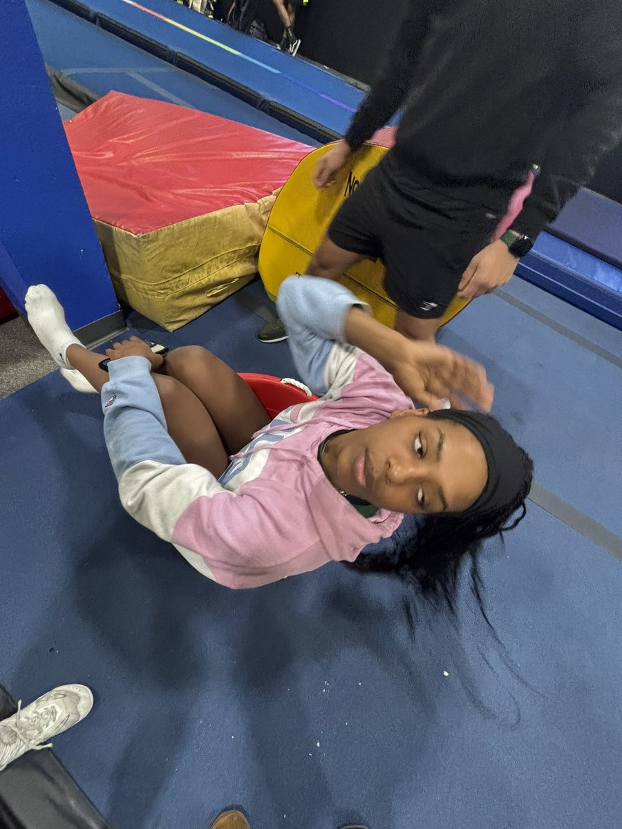 rustrayslover's tweet image. since I haven’t seen anyone post it yet so happy Mother’s Day to the iconic sister &amp;amp; mother queen faye hill. she is always serving cuntry.