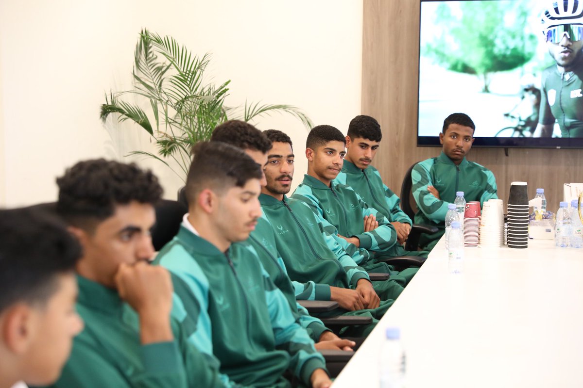 Saudi_Cycling's tweet photo. بفخـر و اعتـزاز .. استقبلنا الأبطـال 🤩 https://t.co/ch0XDIZGz4