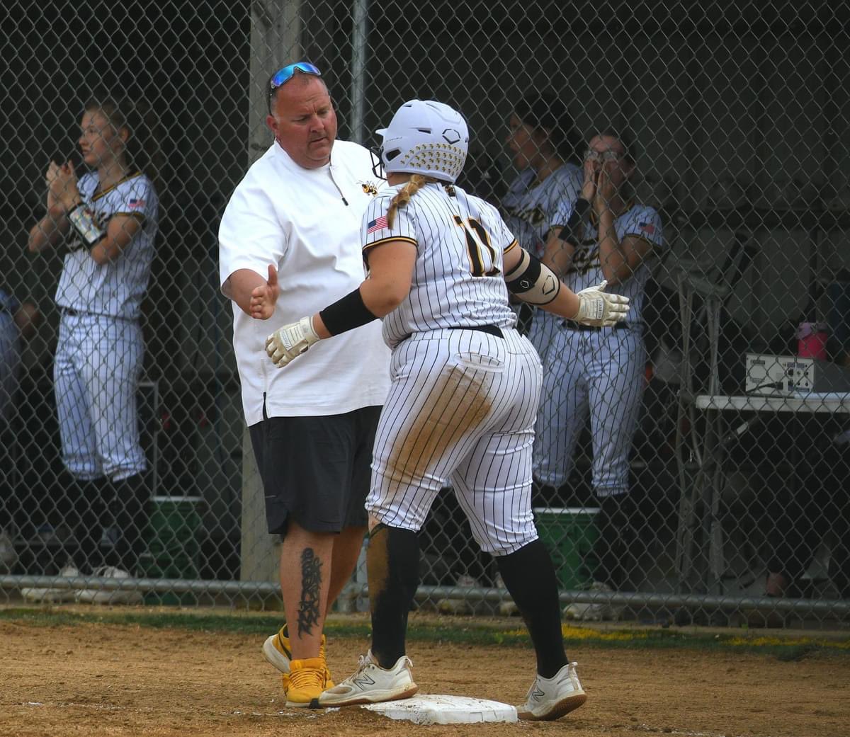 We had our first post season game Thursday and won 6-0 vs Mercy McAuley. I batted a .667 with 3 RBI’s. We play our district semi’s on Tuesday against Batavia. 🖤💛@THSSoftball2023 @topgun2027vel @CoastRecruits @ExtraInningSB @IHartFastpitch @PremierXSports @LegacyLegendsS1