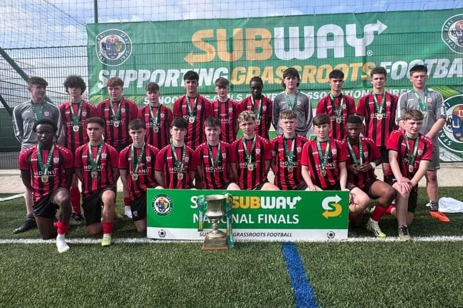 Huge congratulations to St. Joseph's of Athlone who are once again champions of Ireland, U.16 SFAI Cup winners 2024 👏 The players will be returning to Athlone and crossing the bridge through the town at approx. 8.15pm ⭐⭐