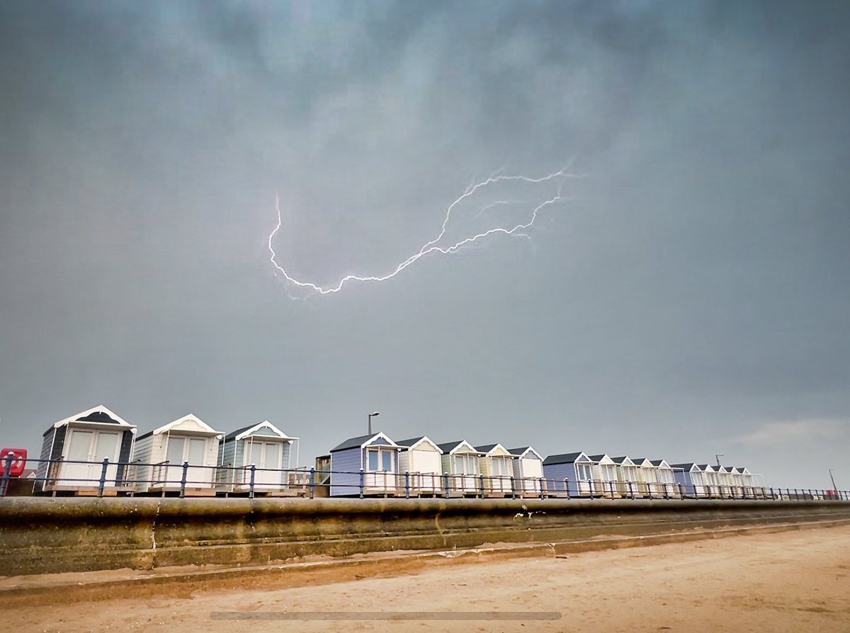 Lightning strike over @StAnnesBeachHuts during this afternoons storm. #lightning #storm #stannes #fyldecoast @StormHour