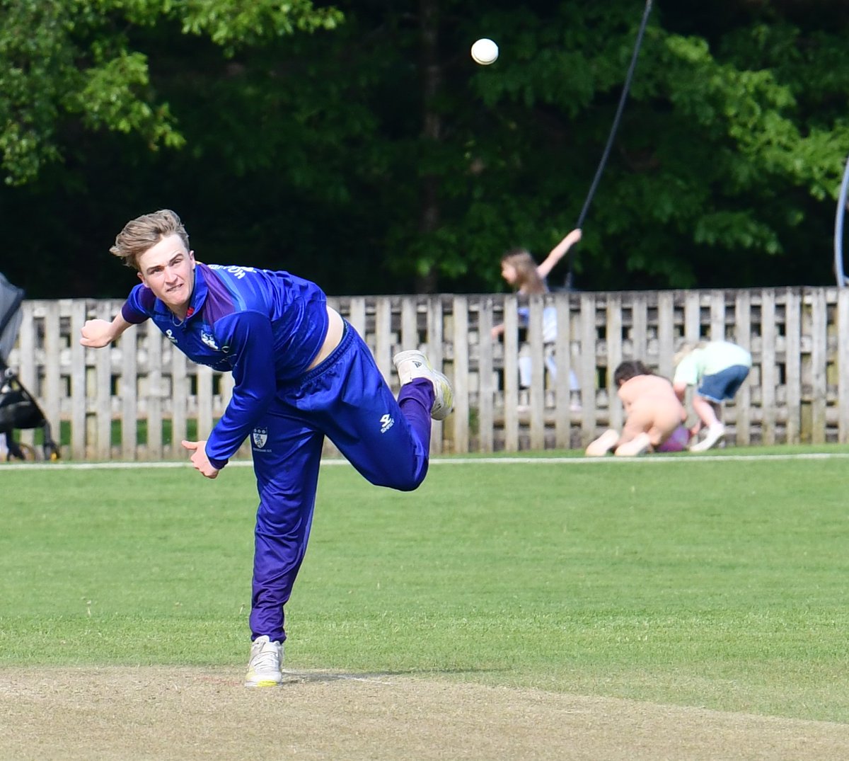 The win for @CUMBERLANDCCC1 in the @NCCA_uk Trophy game against @BedfordshireCCC at Fitz Park, Beds notching up 193/9 in 50 overs, and Cumbria replied with 196/6 in 44 overs. @bbccumbriasport