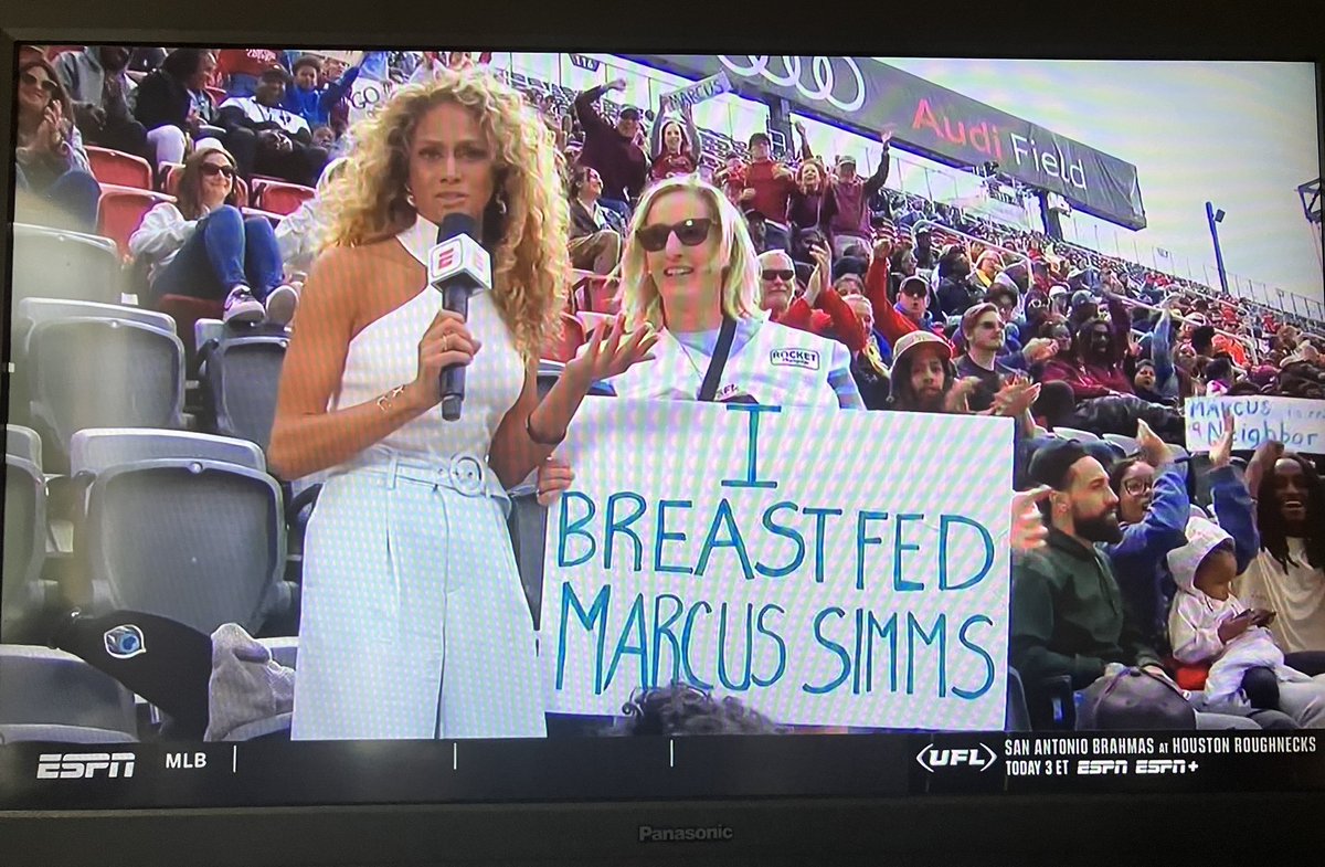 Look I’m all for parents supporting their kids but…

This sign is WILD 😂

Marcus Simms’ mom living her best life on Mother’s Day 💐 #UFL2024