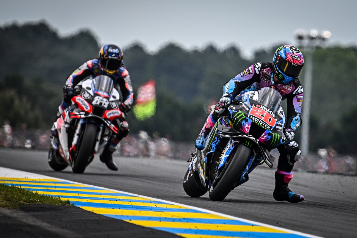🇫🇷 Monster Energy @YamahaMotoGP Show Fighting Spirit in #FrenchGP Race Read more 👉🏻 yamaha-racing.com/news/motogp/mo… #YamahaRacing | #MonsterYamaha | #MotoGP