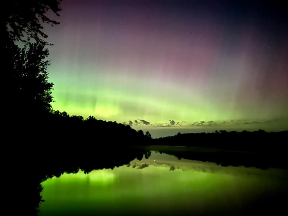 AGAIN? More bursts of solar energy are expected later today, and the result may be another display of #northernlights tonight. Check out this scene captured last night over Wolf Lake near the Van Buren/Kalamazoo County line. Thanks to Elizabeth Cowan for sharing. @natwxdesk