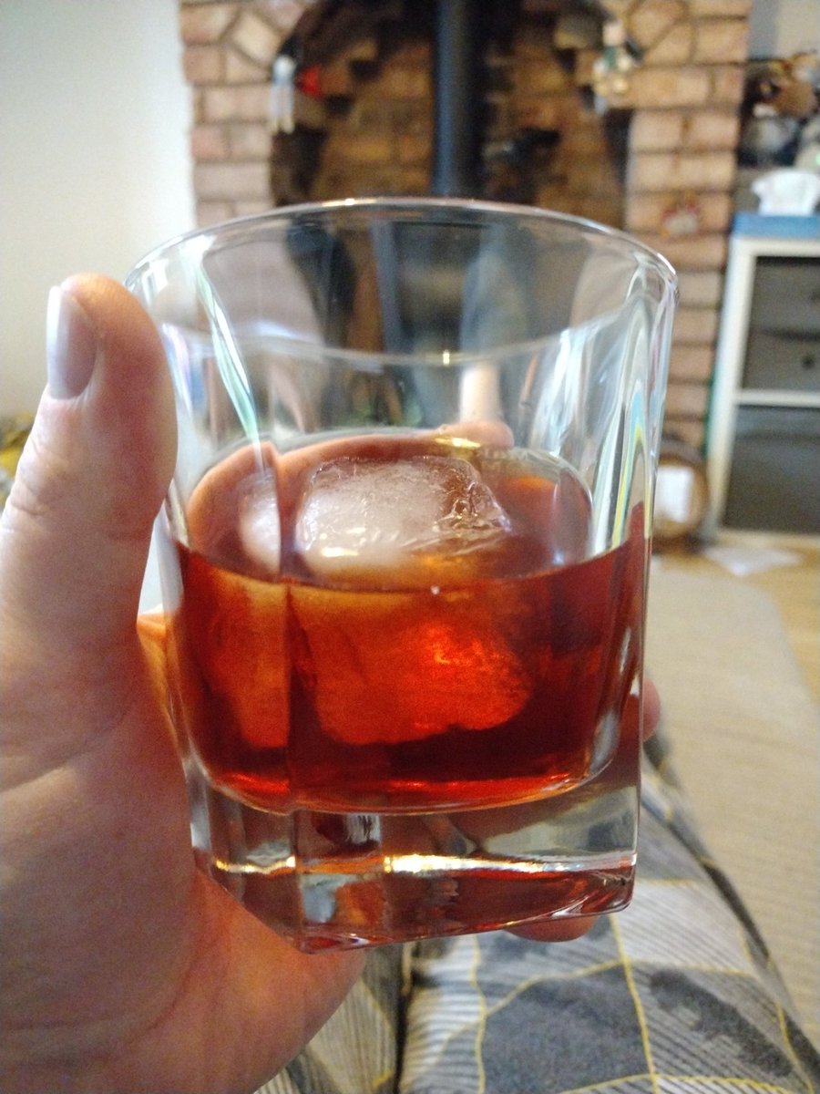 MCDrammer's tweet photo. @BertSmedley @TomsDram @ladygaga #flange Bert! 💥🥃🌾
#cocktailSunday
My first #Negroni
#slaintebab
Like licking the inside of a tyre. Yummy. 🫤 https://t.co/kC3BywM1Jm